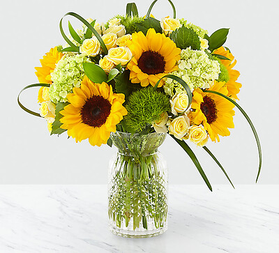 Sunlit Days™ Sunflower Bouquet