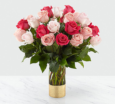 Love &amp;amp; Roses™ Bouquet