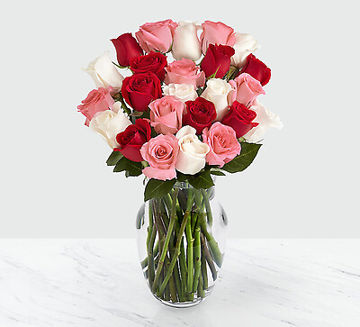 One Dozen Sweetheart Roses
