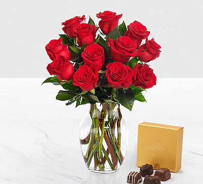 Valentine&amp;#x27;s Red 1 Dozen Long Stem Roses with Chocolate