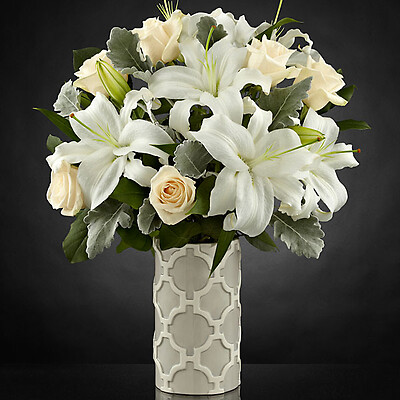 Pure Opulence&amp;trade; Luxury Bouquet