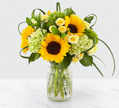 Sunlit Days™ Sunflower Bouquet